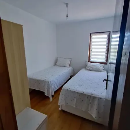 Ferienhaus Bademli Muestakil Yazcenneti Sitesi *