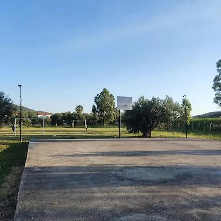 Bademli Muestakil Yazcenneti Sitesi Dikili