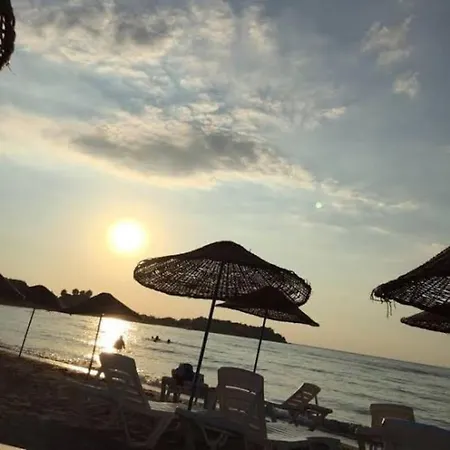 Bademli Muestakil Yazcenneti Sitesi * Dikili