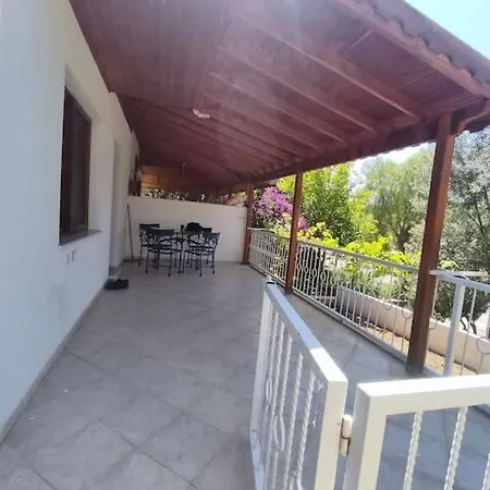 Bademli Muestakil Yazcenneti Sitesi *