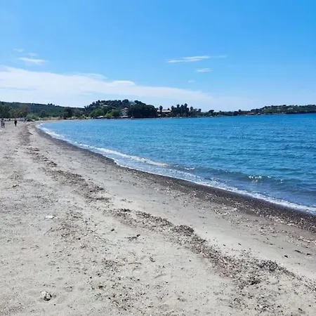 Bademli Muestakil Yazcenneti Sitesi * Dikili